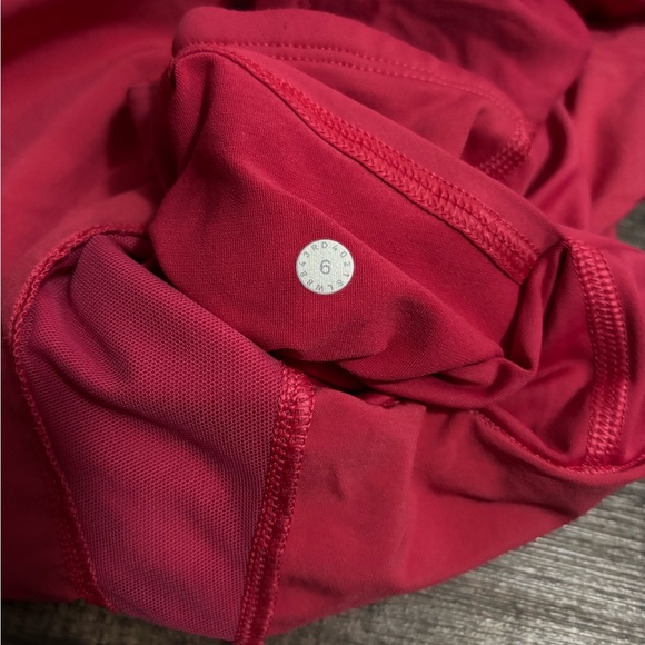 LULULEMON Play Off the Pleats Skirt Coral Pink Tennis Running Size 6 - Picture 14 of 14